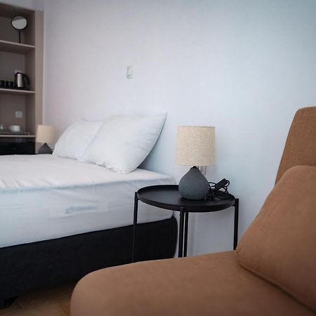 Sandy Beach Agia Marina  Exterior foto